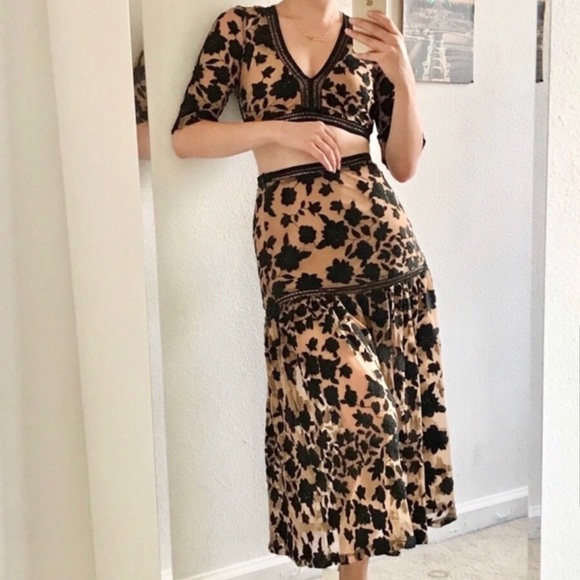 NWT FOR LOVE AND LEMONS Temecula Set Skirt Top L - Picture 5 of 16